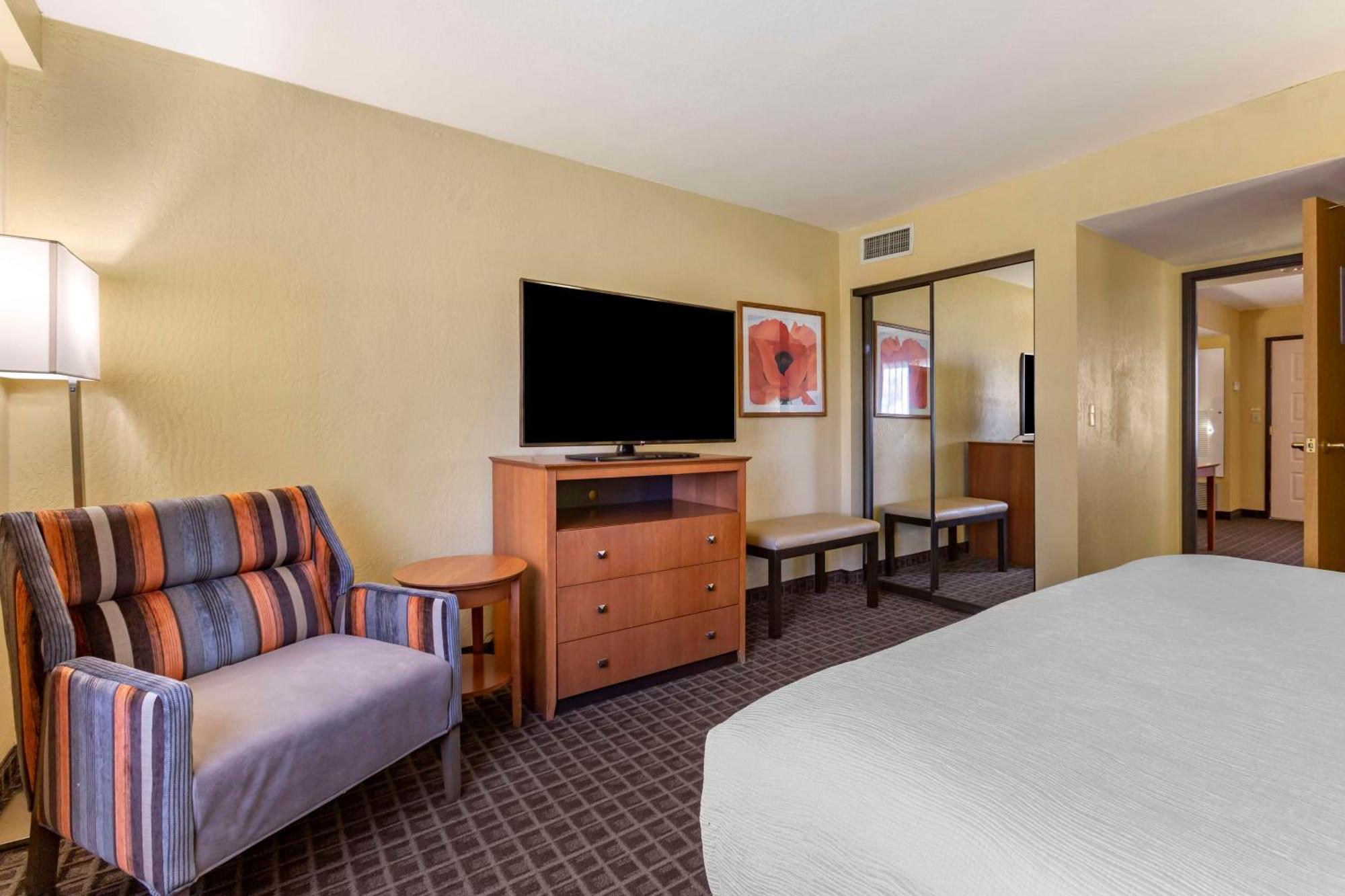 Best Western Plus Scottsdale Thunderbird Suites Luaran gambar