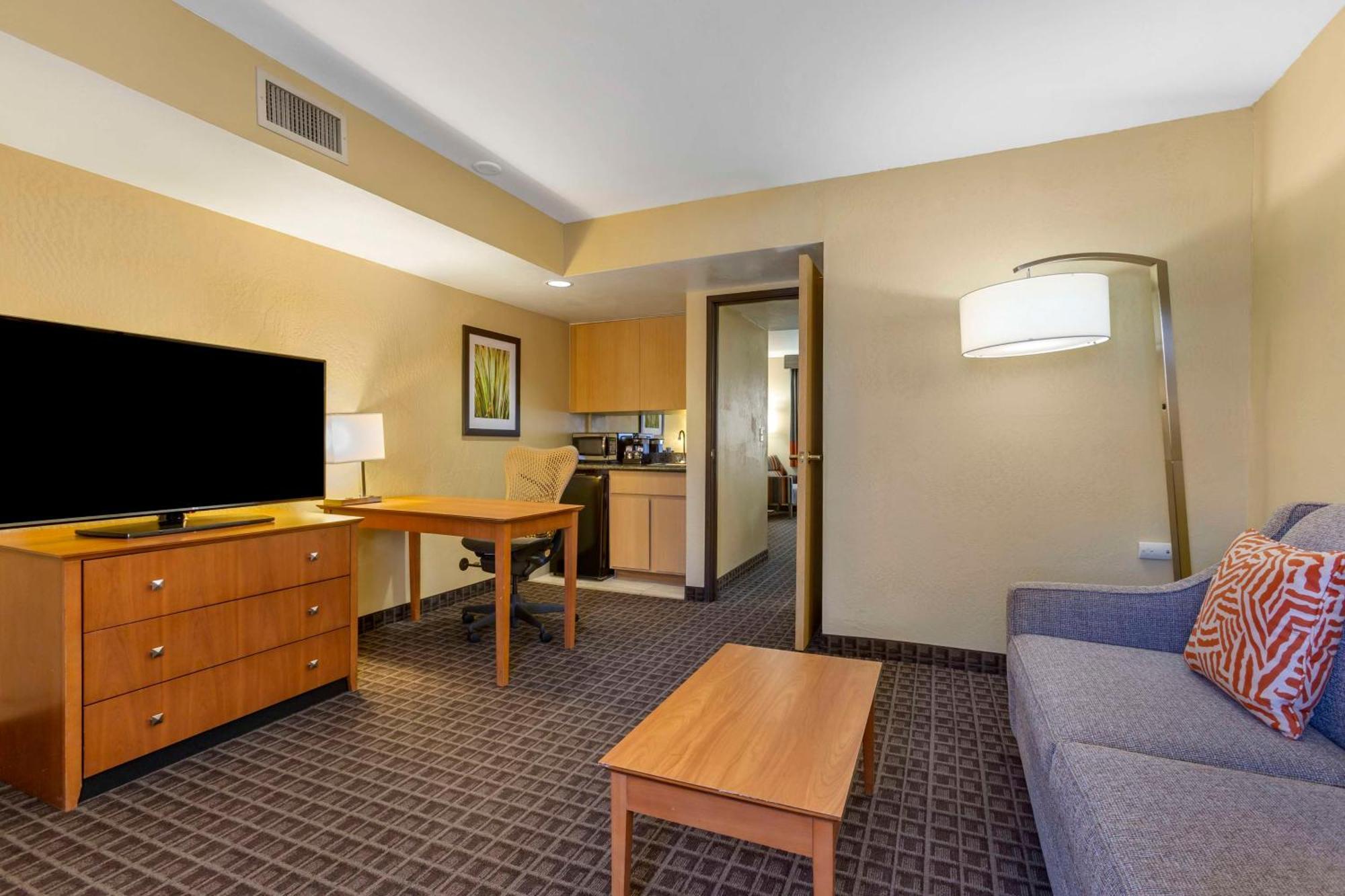 Best Western Plus Scottsdale Thunderbird Suites Luaran gambar