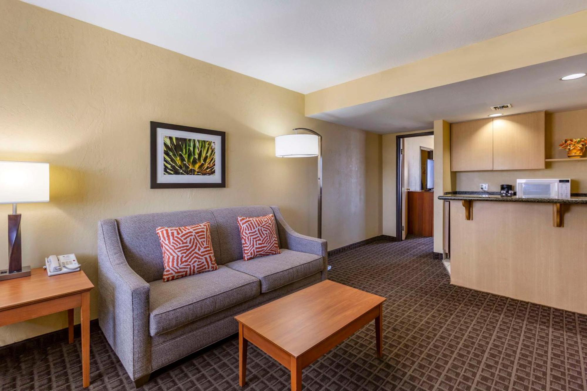 Best Western Plus Scottsdale Thunderbird Suites Luaran gambar