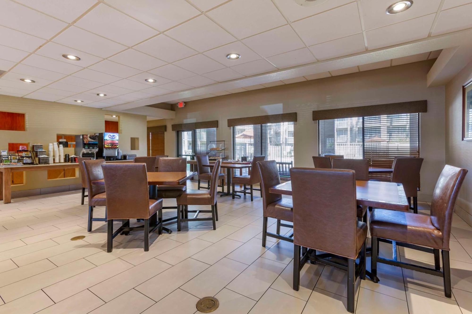 Best Western Plus Scottsdale Thunderbird Suites Luaran gambar