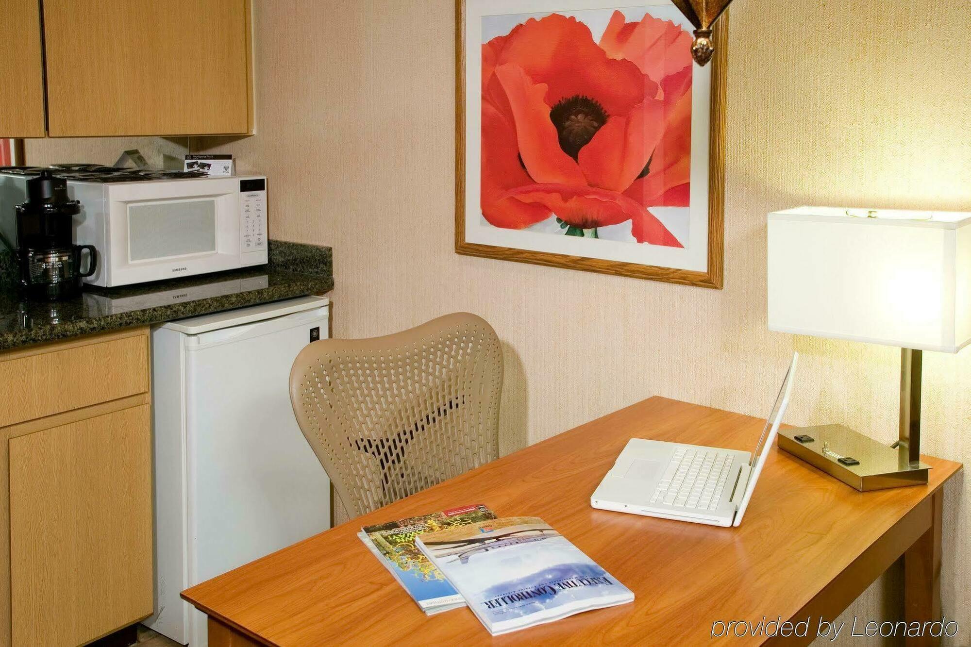 Best Western Plus Scottsdale Thunderbird Suites Luaran gambar